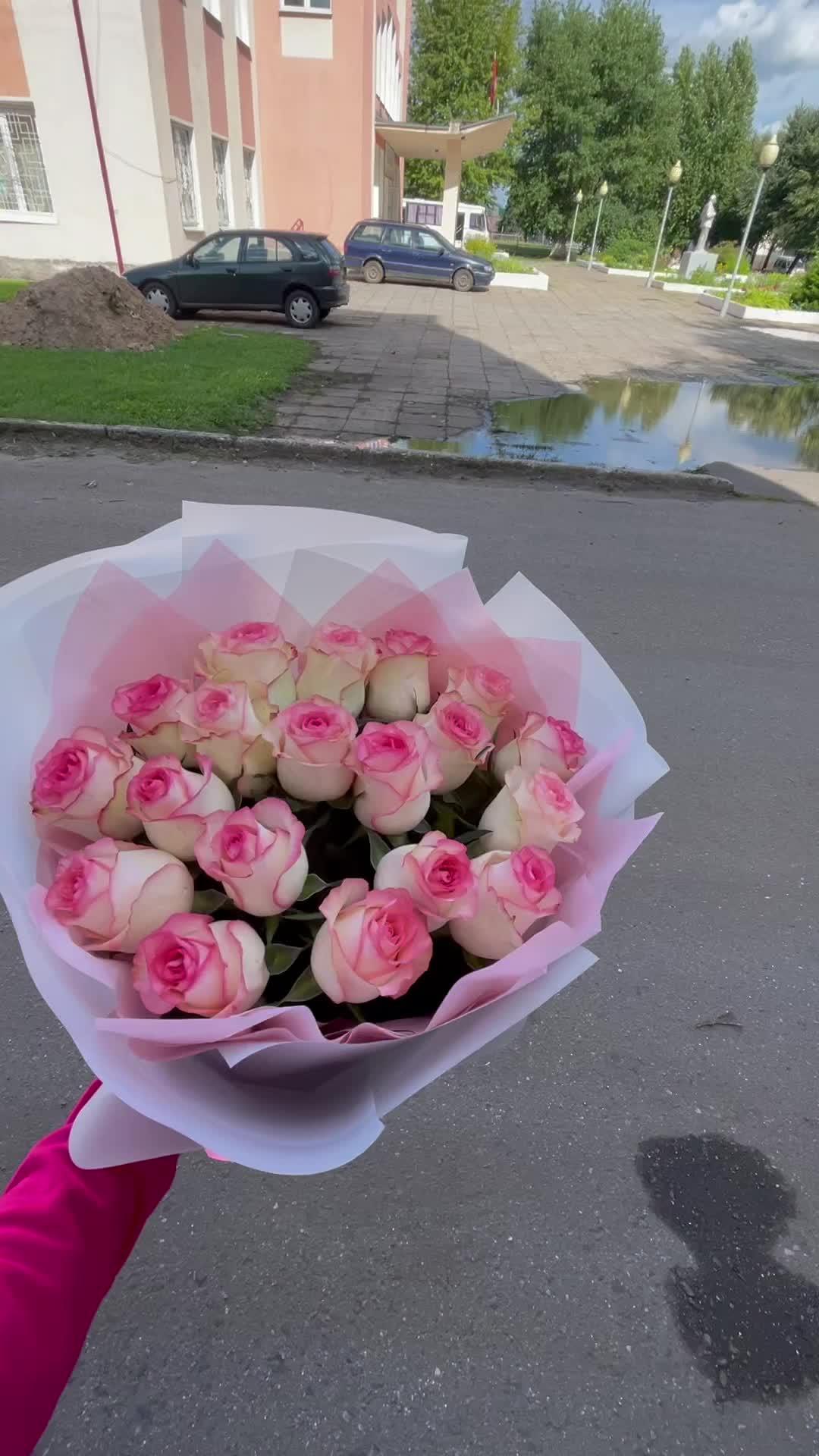 Veloci Trace Tech workshop space where corporate flower arrangements are designed and prepared for business delivery